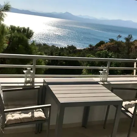 Sea View * לוטראקי
